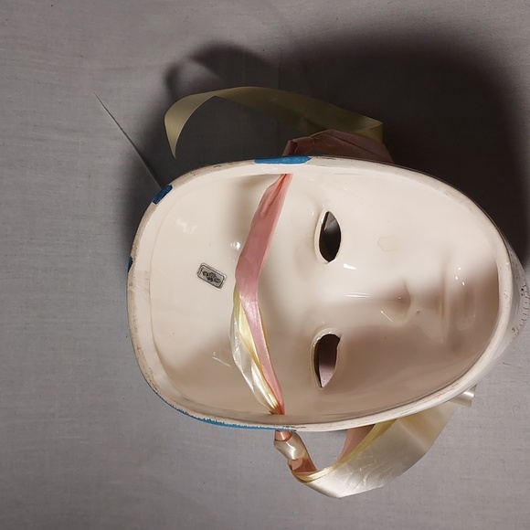 Vintage Hand Painted Ceramic Carnival Wall Face Mask - Picture 6 of 7